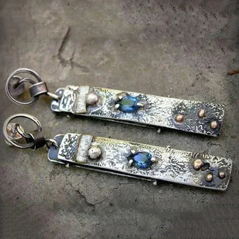 Aretes de Piedra Azul Hechos a Mano