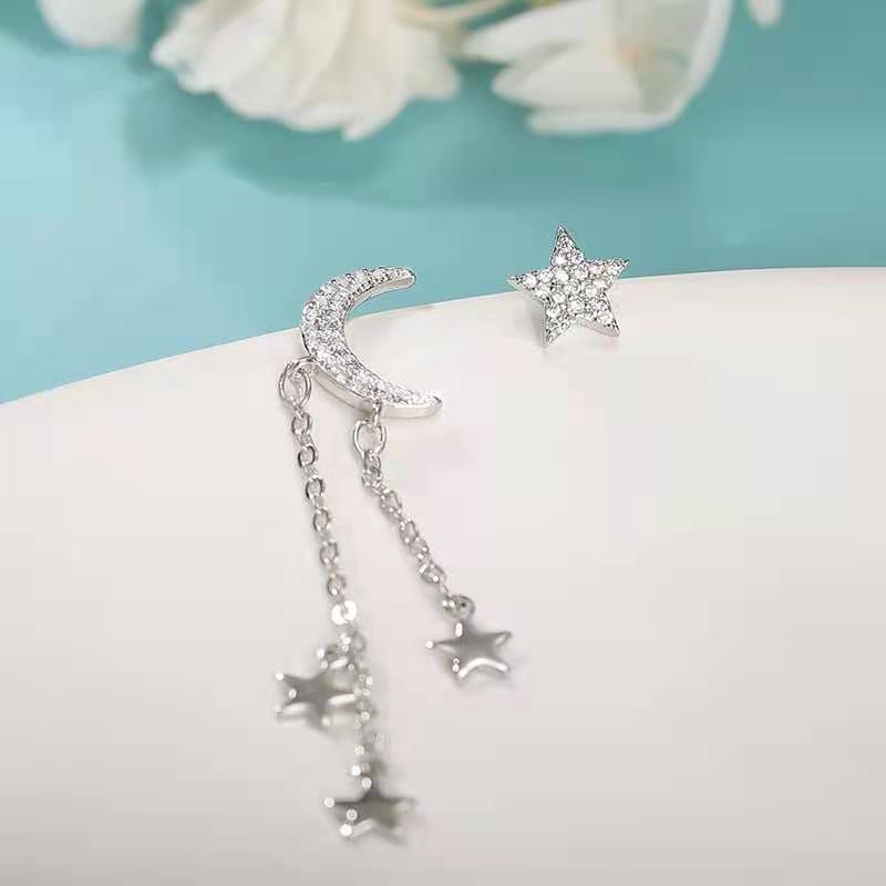 Aretes Luna y Estrellas en Plata 925