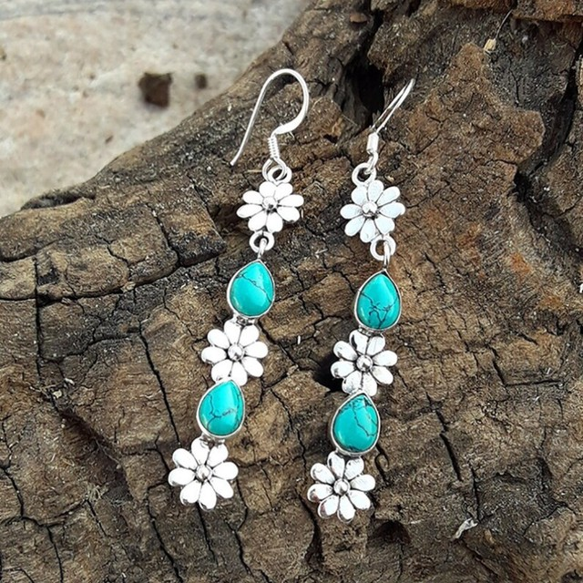 Aretes Florales Vintage con Piedras Turquesa