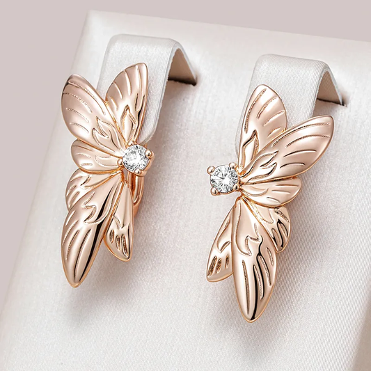 Aretes Alas de Mariposas Doradas Elegantes